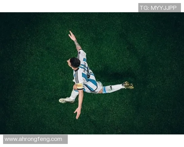 三字球星锋芒尽显 全球足坛明星纷纷崛起 各具特色展现球场风采