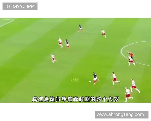 世界足球十大过人技巧大师盘点 揭秘他们的独特过人魅力与技术秘籍